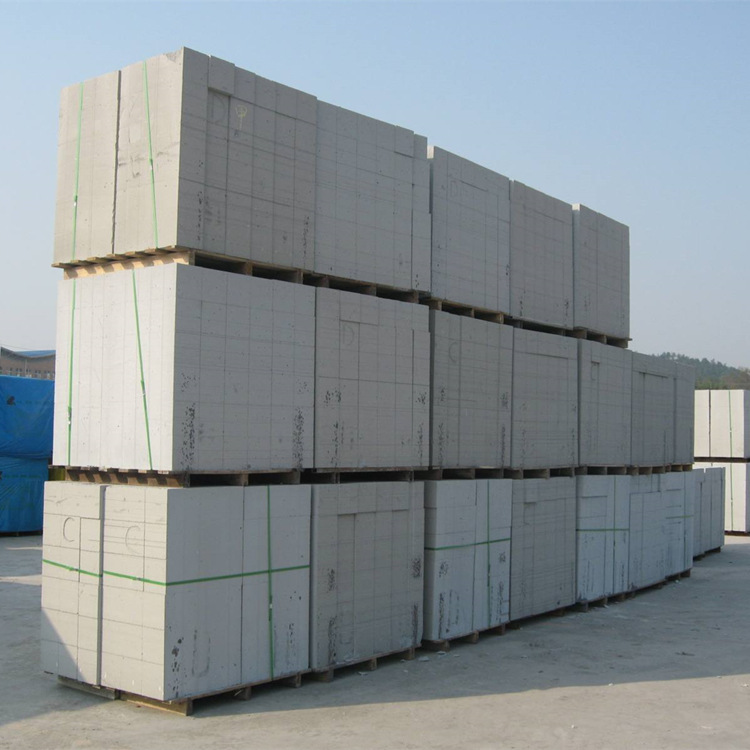 邕宁宁波台州金华厂家：加气砼砌块墙与粘土砖墙造价比照分析